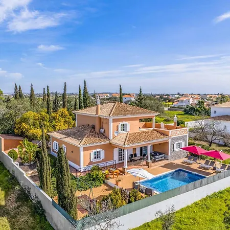 Villa Laura